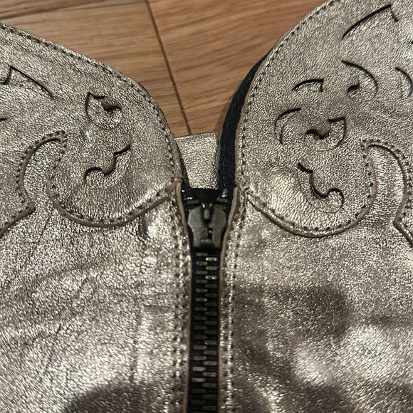 Amazing gold high end boots! - Picture 6 of 6